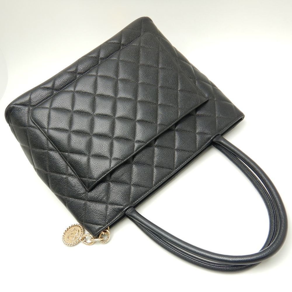 Chanel Reissue Tote Bag Caviar Skin Black - Picture 2 of 7